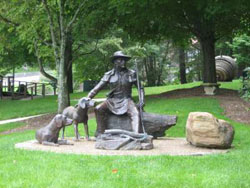 Daniel Boone sculpture